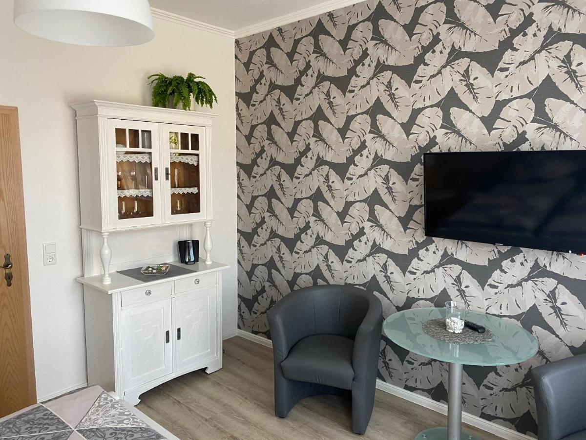Ferienwohnung Am Schlossparkcenter Schwerin  Ngoại thất bức ảnh