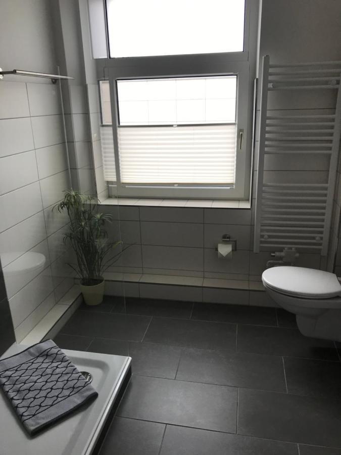 Ferienwohnung Am Schlossparkcenter Schwerin  Ngoại thất bức ảnh