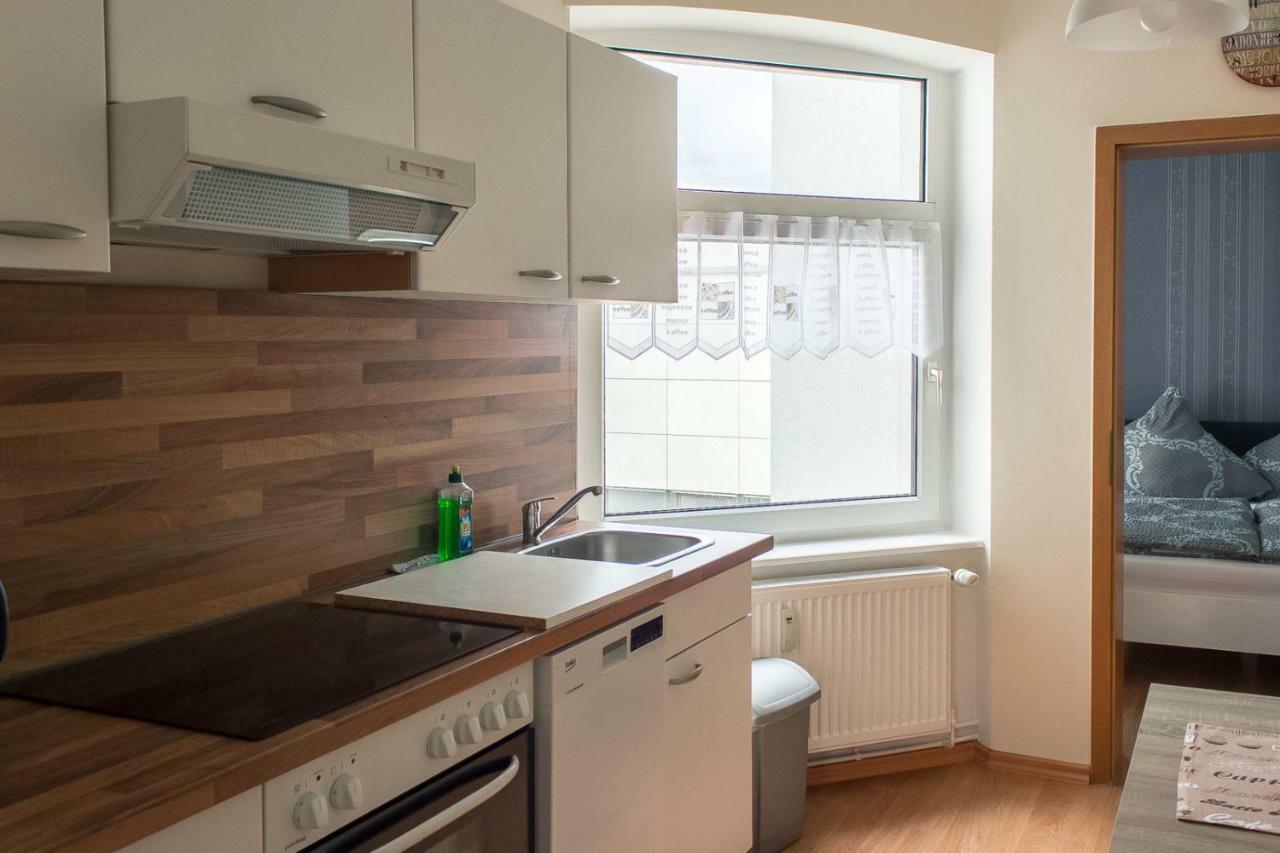Ferienwohnung Am Schlossparkcenter Schwerin  Ngoại thất bức ảnh