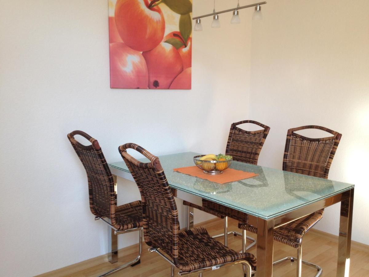 Ferienwohnung Am Schlossparkcenter Schwerin  Ngoại thất bức ảnh