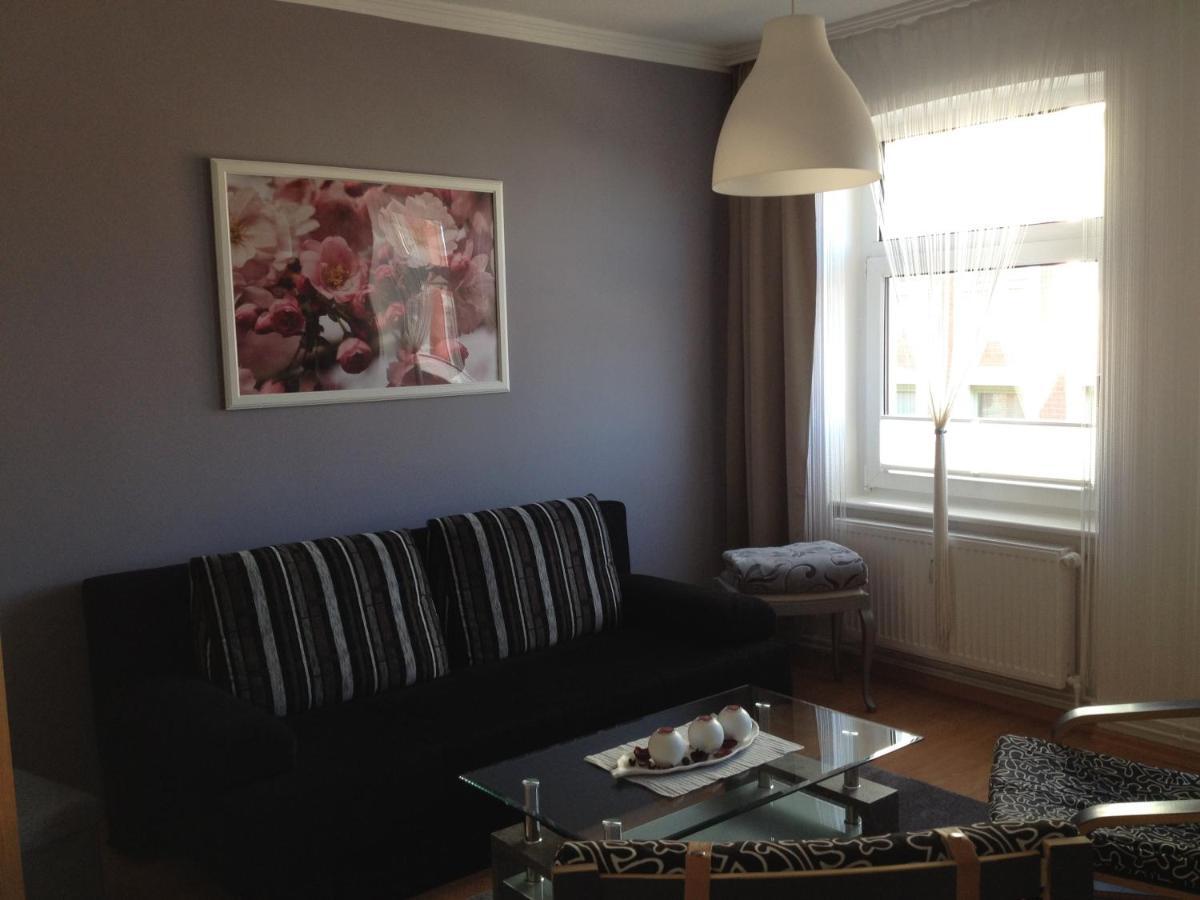 Ferienwohnung Am Schlossparkcenter Schwerin  Ngoại thất bức ảnh